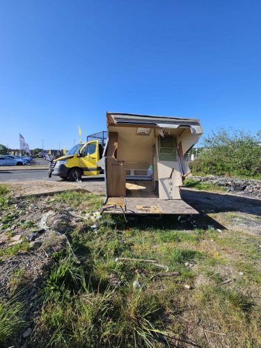 caravan-removal (1)